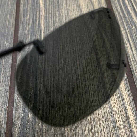 Polar Optics Clip On Sunglasses Black Rectangular Expandable Hard Case - Picture 4 of 9